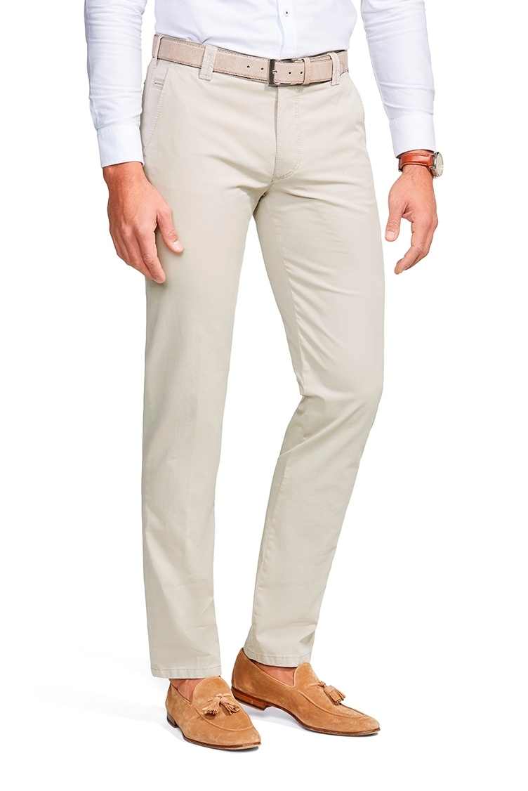 Online chinos on sale